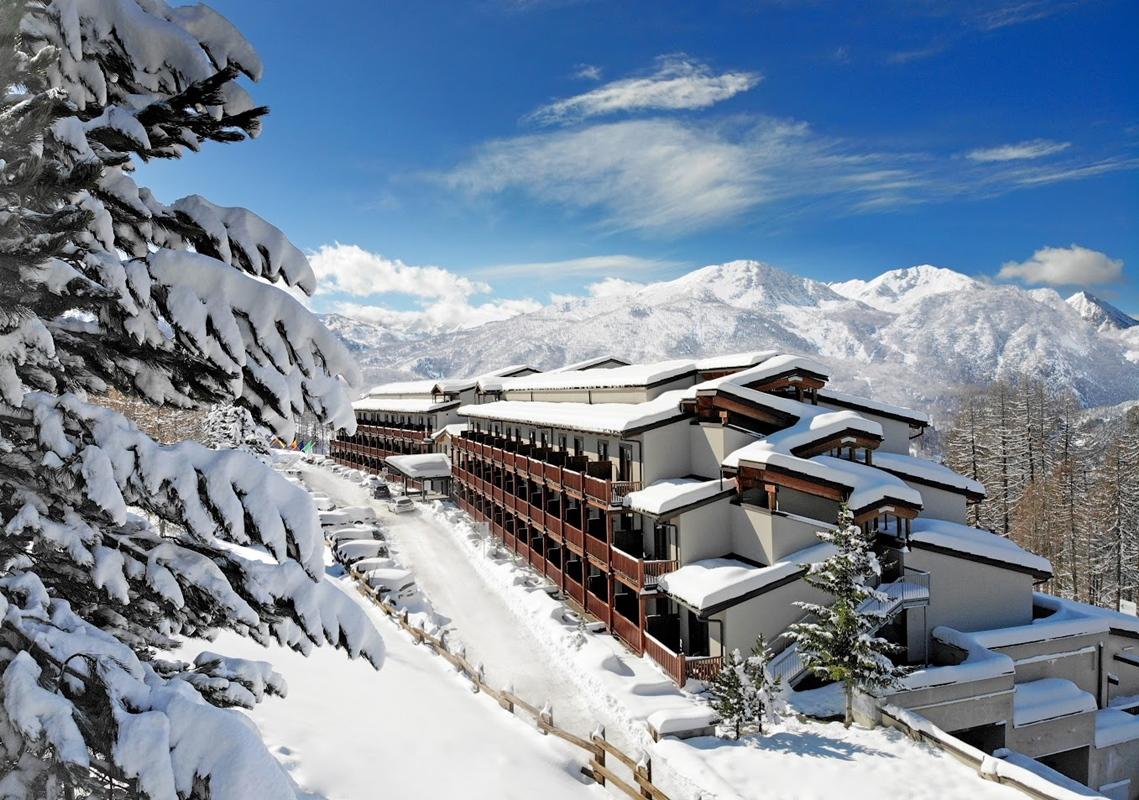 Hotel Sansicario Majestic Césane Extérieur photo